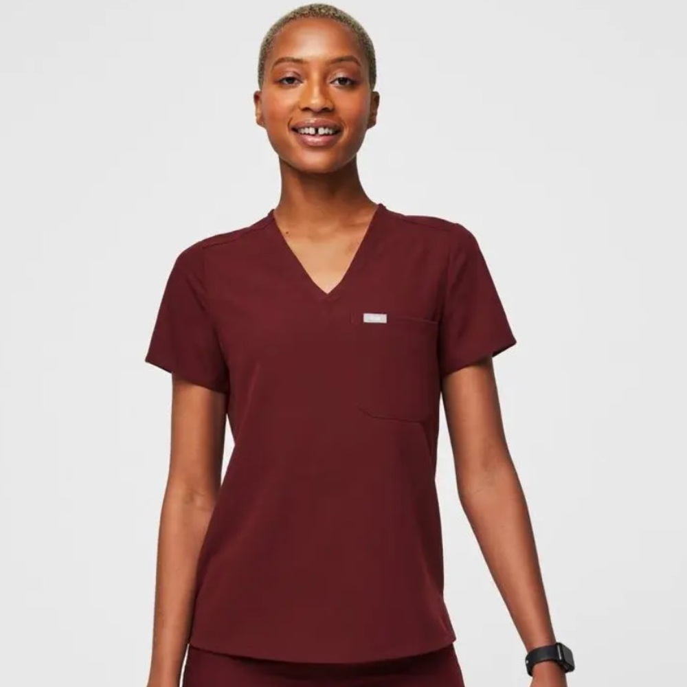 Figs Scrub Top